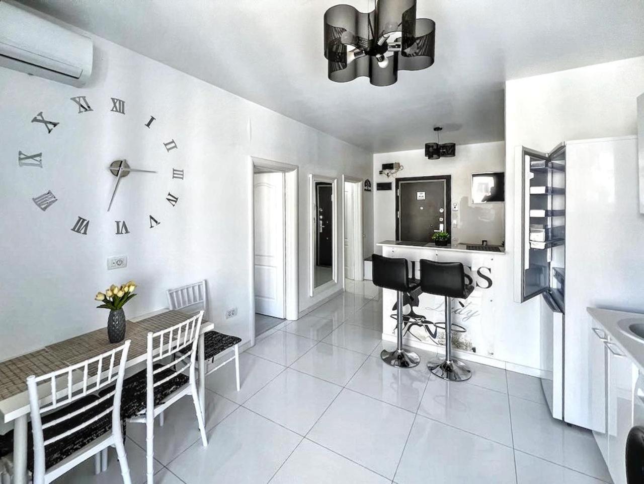 Black Sea Booking - Lotus Mamaia